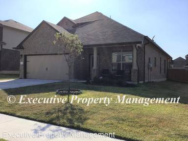 Main picture of 937 Hobby Rd