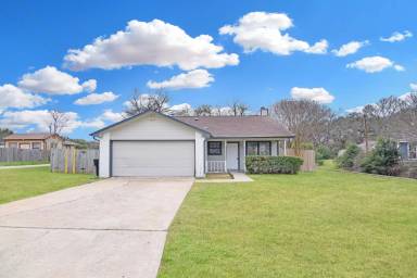 Main picture of 9307 Trailridge Dr
