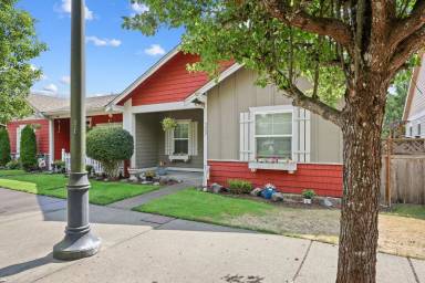 Main picture of 5267 66th Ave SE