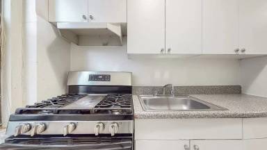 Main picture of 11814 83rd Ave