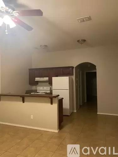 Main picture of 3413 S Arroyo Park Ln