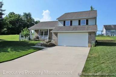 Main picture of 1936 Emily Ct