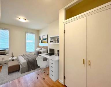 Main picture of 2127 Tasker St