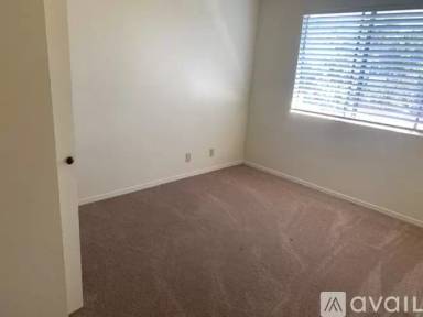 Main picture of 6305 Marchant Ave