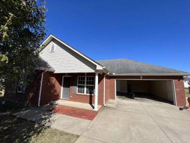 Main picture of 3629 Southridge Blvd