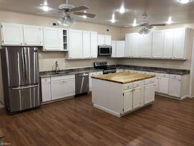 Main picture of 265 Robinwood Ave
