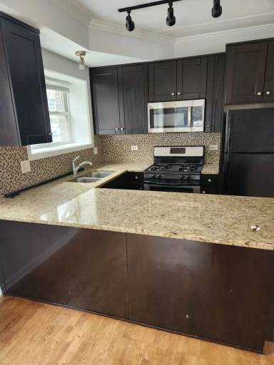 Main picture of 2602-22 West Diversey Avenue - 401-2608