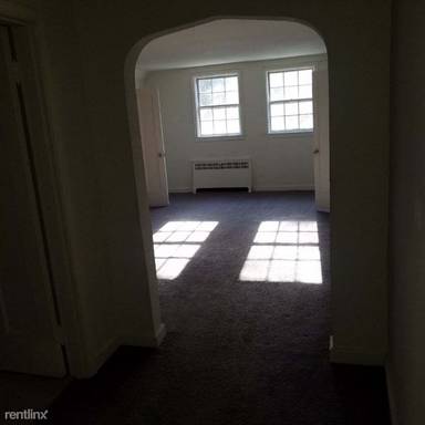 Main picture of 971 Debbe Ln