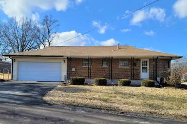 Main picture of 10246 Lackland Rd