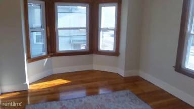 Main picture of 230 S Main St