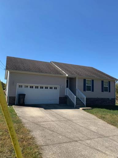 Main picture of 313 Man O War Dr
