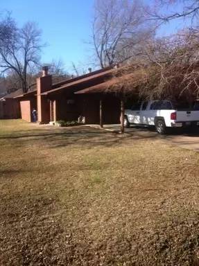 Main picture of 2710 Oakview Rd