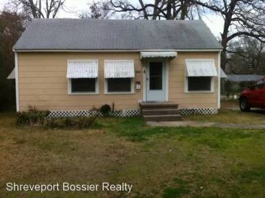 Main picture of 3028 Essex St
