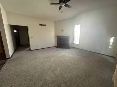 Main picture of 2062 S Ridge Dr