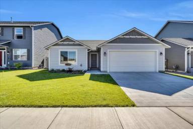 Main picture of 367 E Penrose Ave