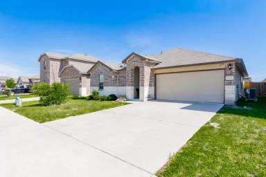Main picture of 6107 Sally Ride Ln