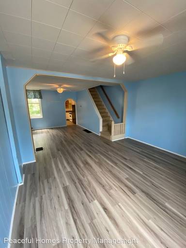Main picture of 636 Fairview Ave