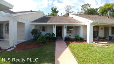 Main picture of 10814 Laquinta Dr