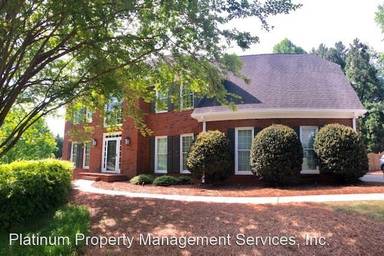 Main picture of 5465 Heathridge Ter