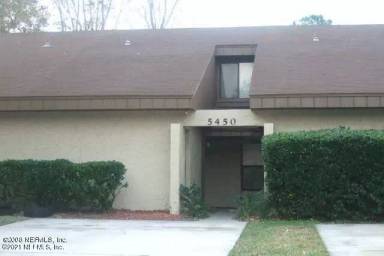 Main picture of 5499 Pinehaven Ct