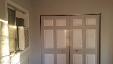 Main picture of 4328 E Myrtle St