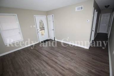 Main picture of 8217 Penny Ln