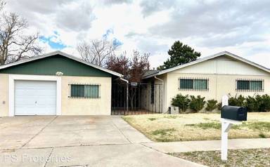 Main picture of 13417 Mountain View Ave NE