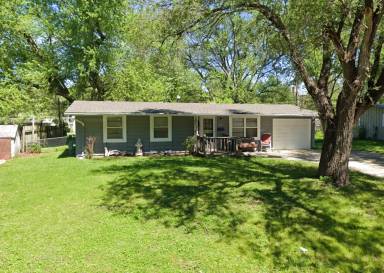 Main picture of 412 N Cochise Dr