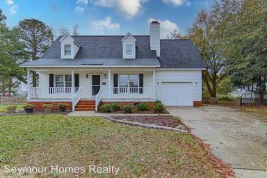 Main picture of 107 Hooks Ct
