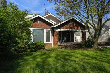 Main picture of 46 Jenny Ln