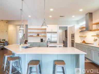Main picture of 2113 Glendale Pl