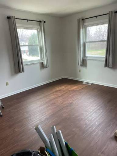 Main picture of 1878 Abbey Ln