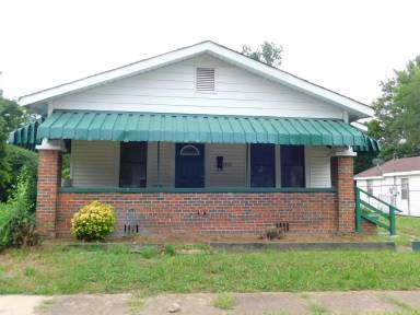 Main picture of 1925 10th Pl