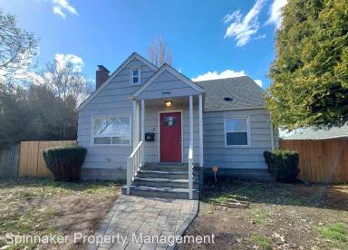 Main picture of 5906 Pacific Ave