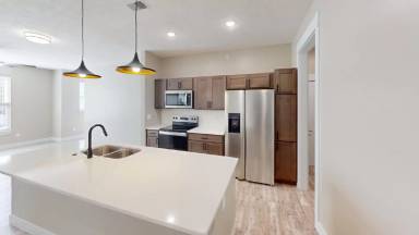 Main picture of 3234 Nyla St