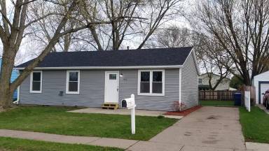 Main picture of 1716 W 58th St