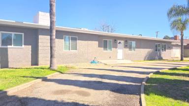 Main picture of 664 W Granada Ct