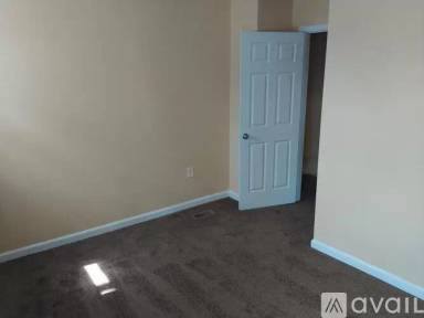 Main picture of 3137 Oakford Ave