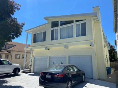 Main picture of 1121 El Camino Real