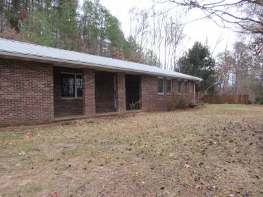 Main picture of 830 Asheville Hwy