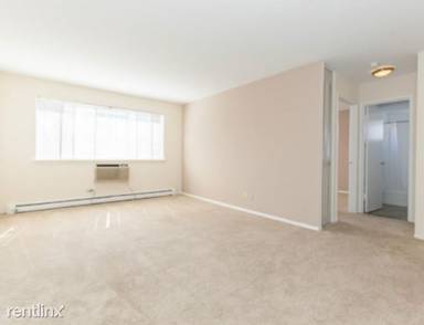 Main picture of 537 W Melrose St
