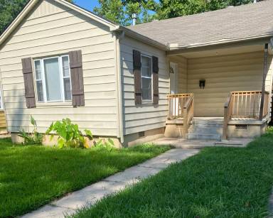 Main picture of 515 Pollock St