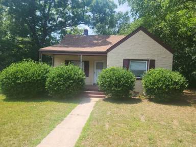 Main picture of 3309 Granby St