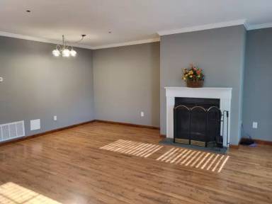 Main picture of 1004 Huntingdon Mews