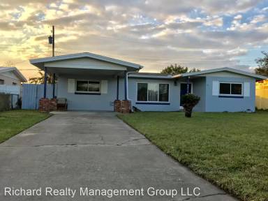 Main picture of 6218 Royal Oak Dr