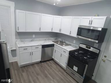 Main picture of 211 Hayes Ave