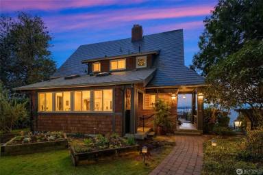 Main picture of 6975 47th Ave SW