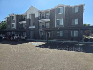 Main picture of 154 7th St