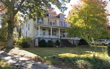 Main picture of 11 Vista Ave