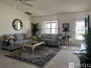 Main picture of 903 Camino del Rey Dr